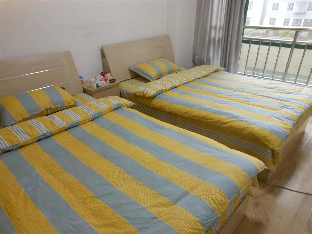 Jiujiu Happy Apartment