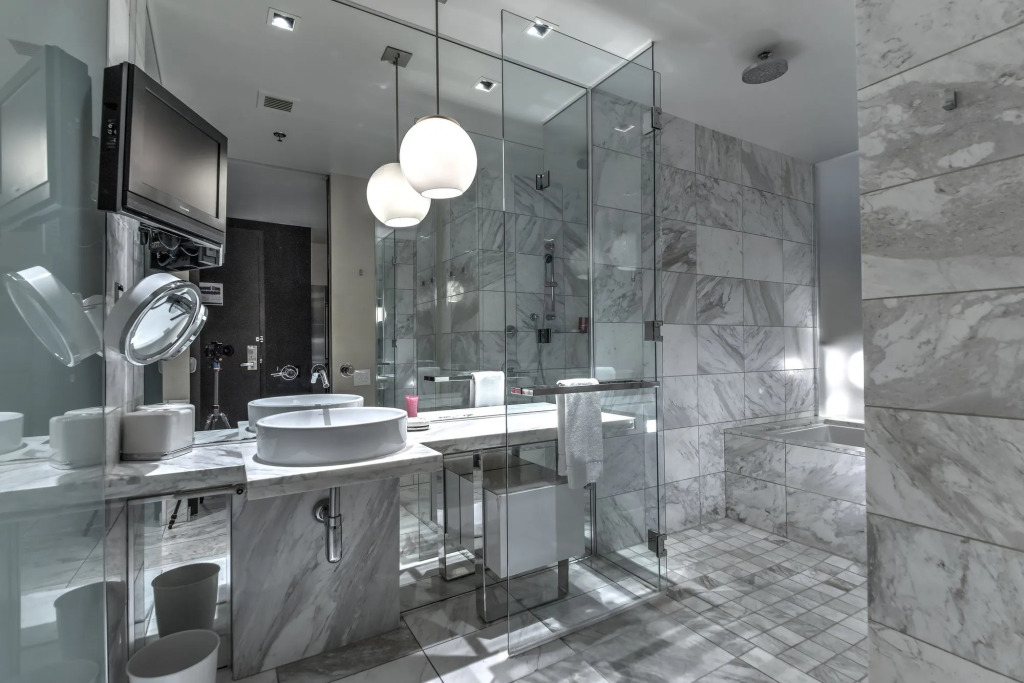 StripViewSuites at Palms Place