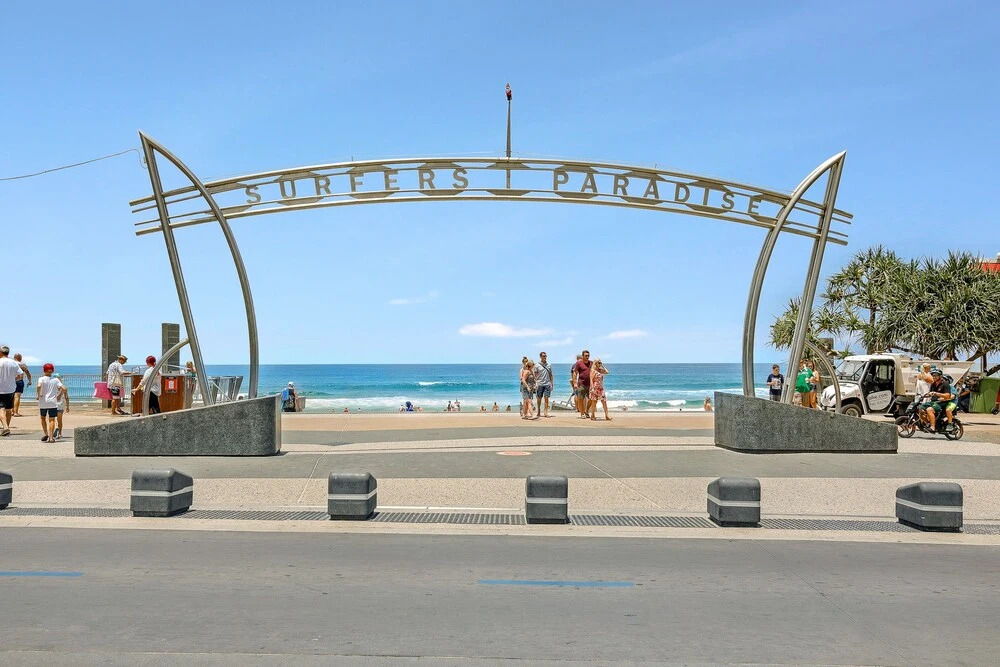 Heart of Surfers Paradise - Ocean Views