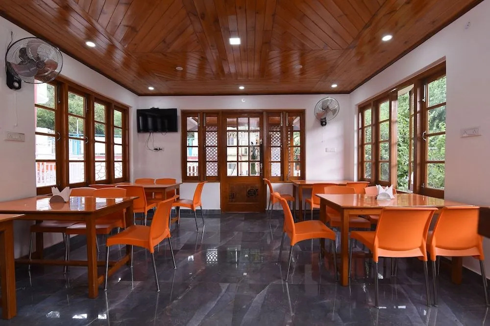 OYO 16009 Rock Villa