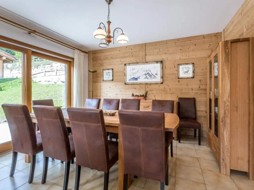 Chalet La Clusaz, 5 pièces, 9 personnes - FR-1-437-56