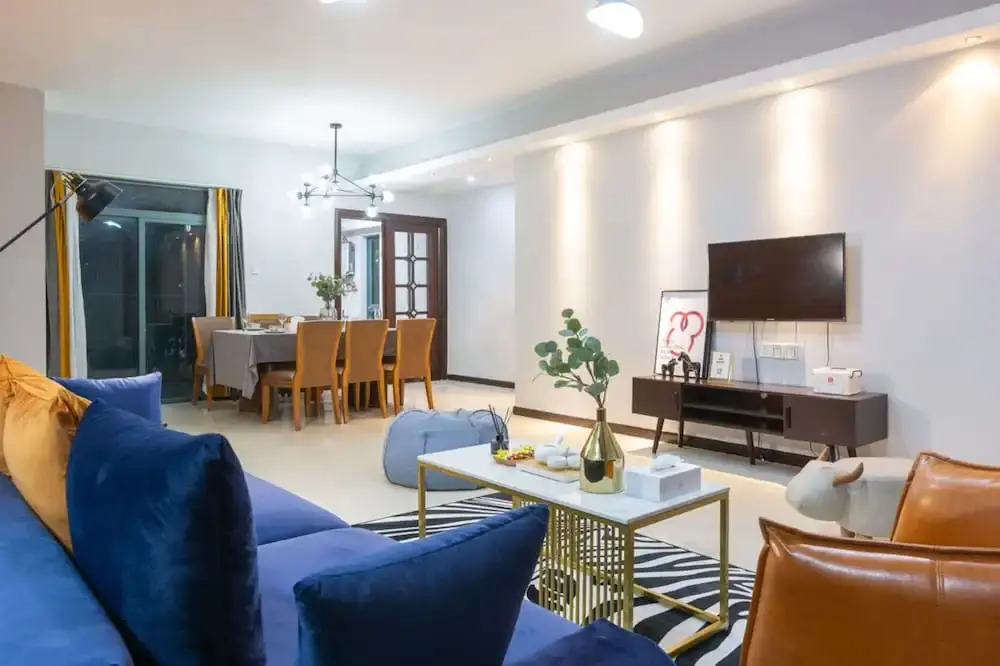 Locals Boutique Apartment Qianshan No.11