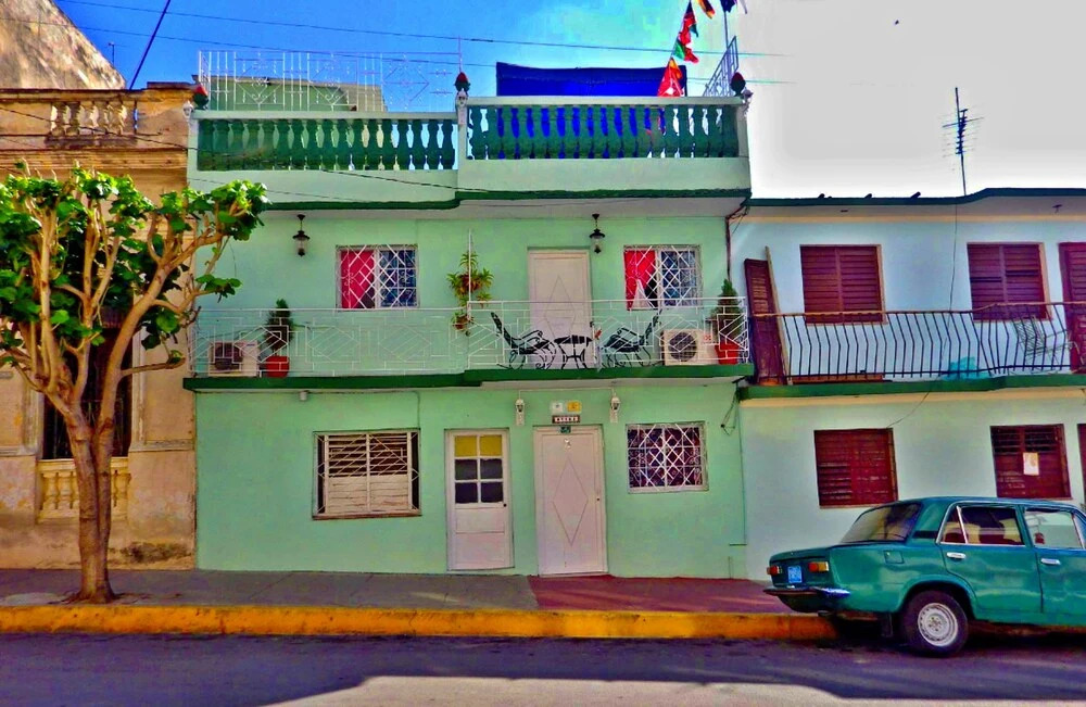 Casa De Las Banderas