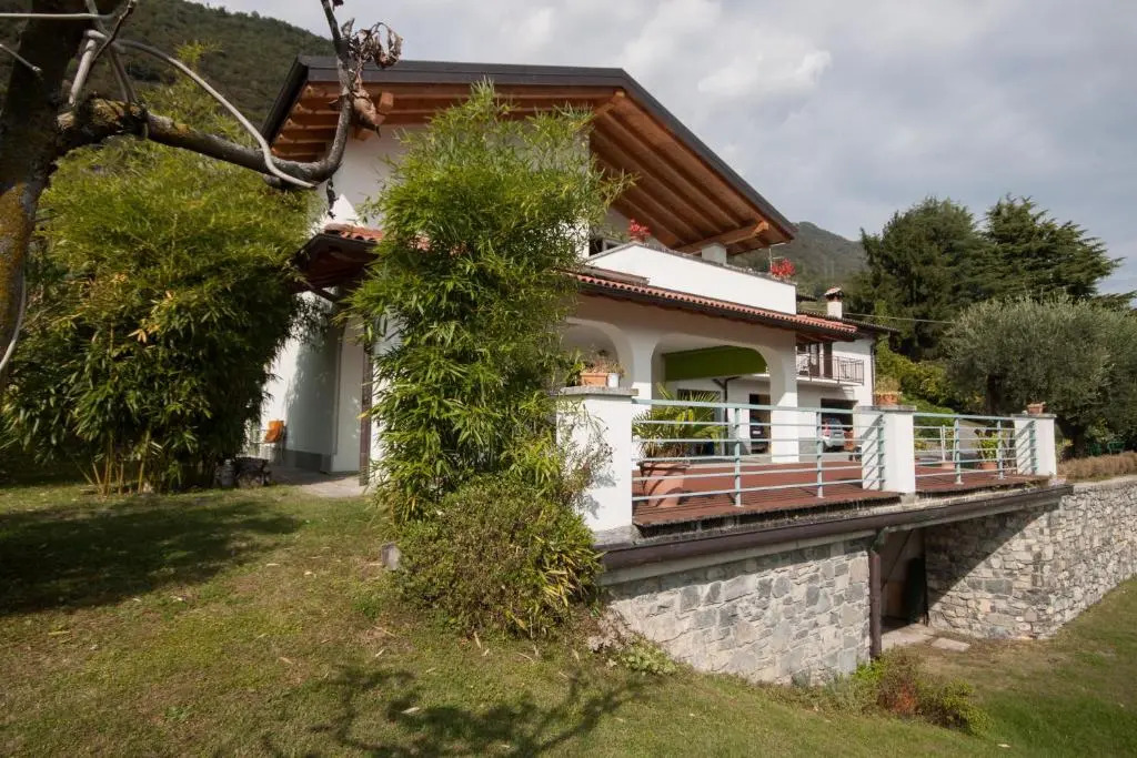 Villa 3 Olivi - Lenno by LoveComo