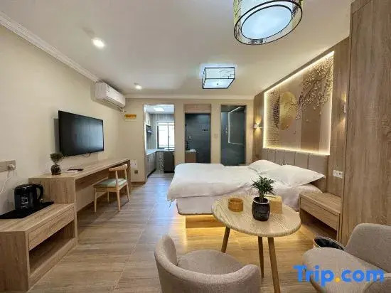 Shangqiu Youranju · Qingshe Homestay (Wanda Plaza Sports Center)