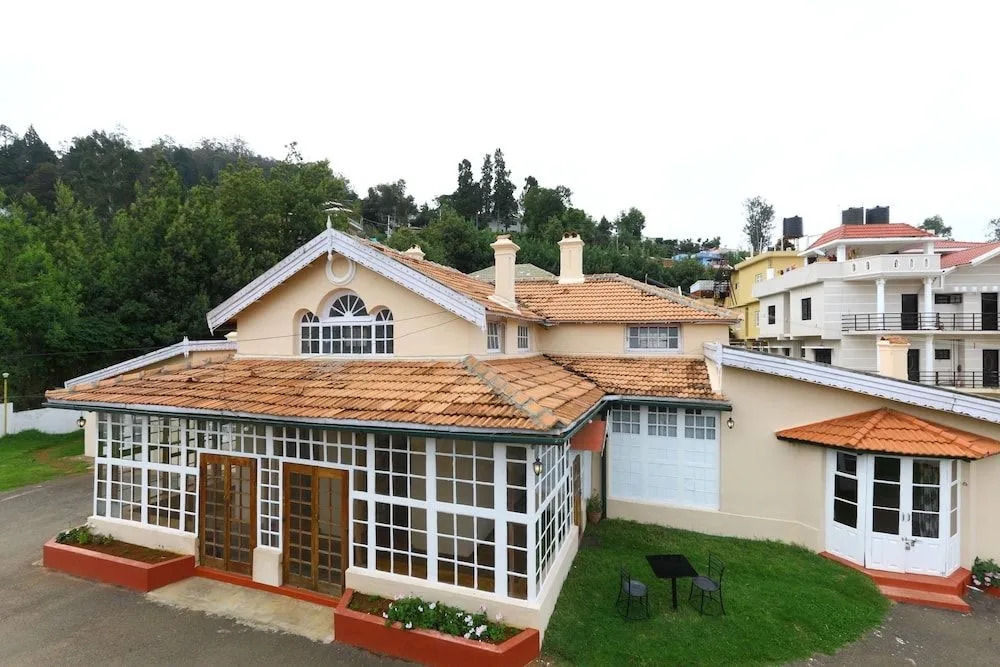 OYO 9080 Hillwood Cottages
