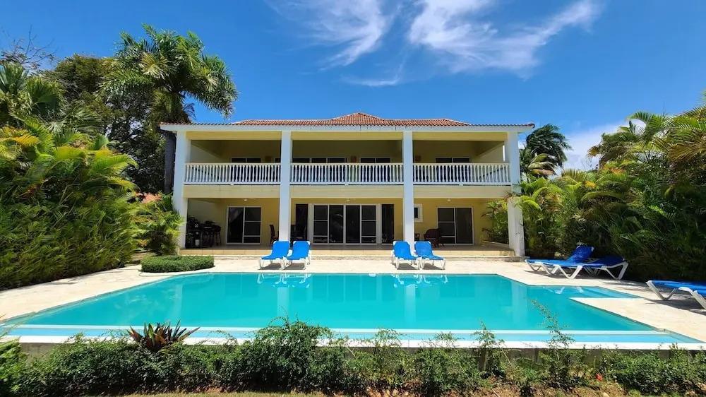 Villa Hermosa Spacious Close Town And Sosua Beach