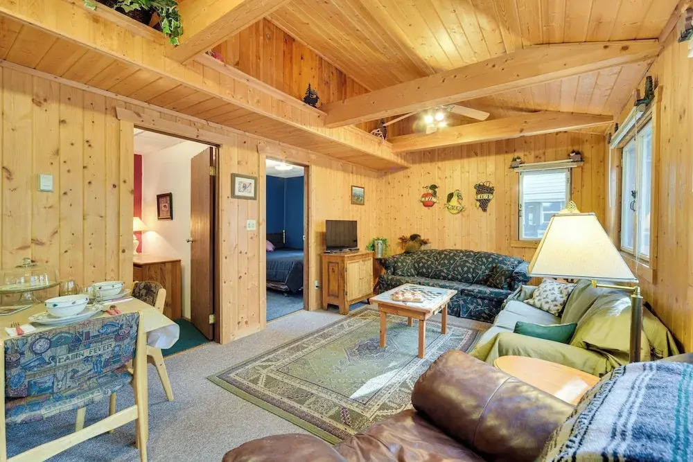 Hayward Cabin w/ Boat Slip + Fish House!