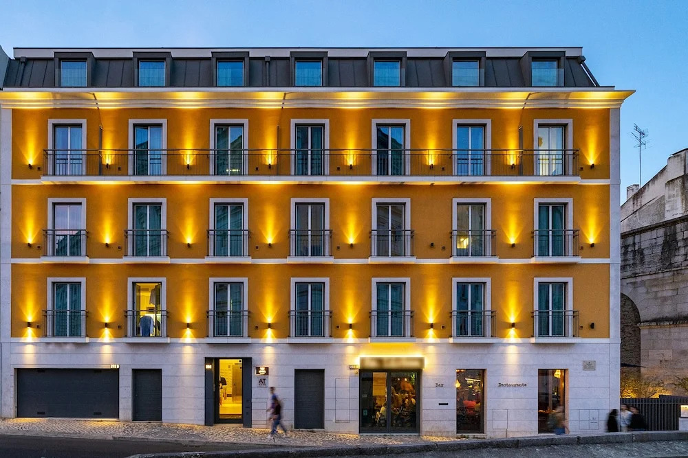 Les Deux Mariettes Apartments & Suites