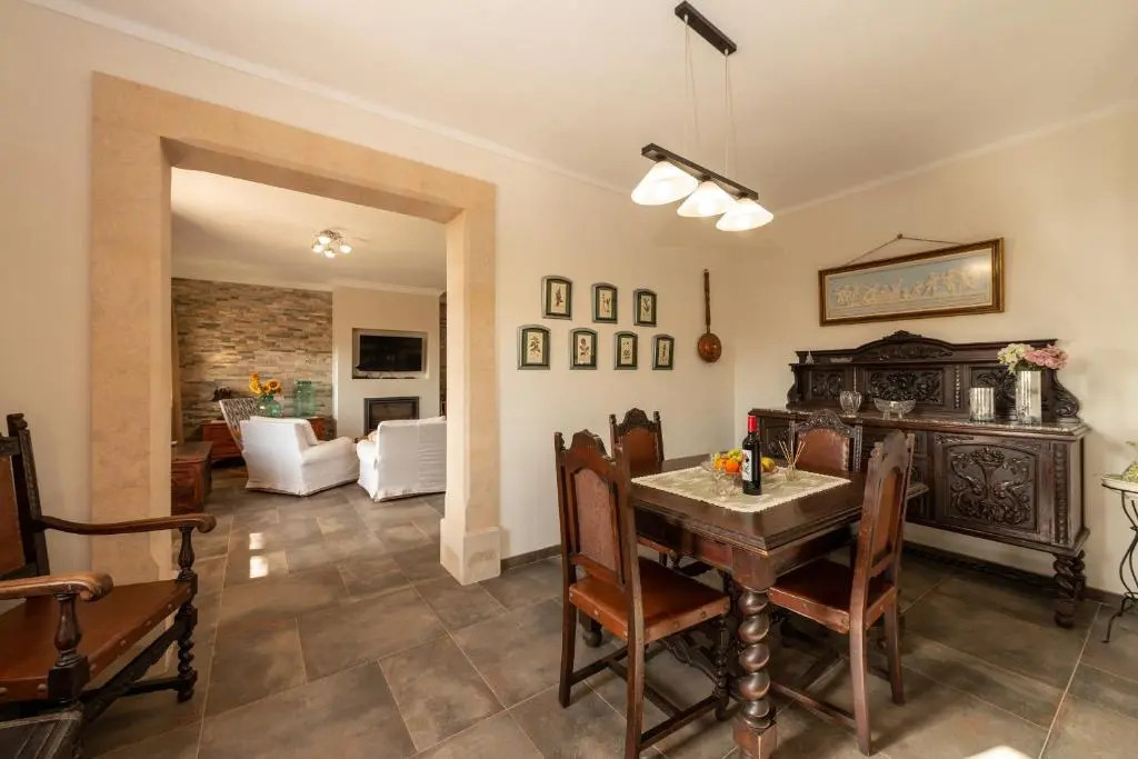 Eco Finca Can Alegria with Pool - Happy Rentals