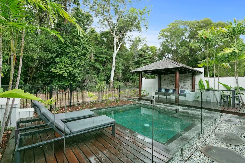 Esprit 9 Palm Cove