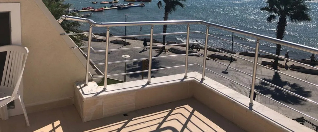 The Beach Otel