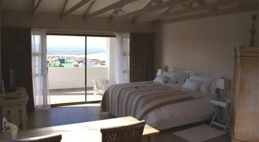 The Ocean Bay Luxury Guesthouse