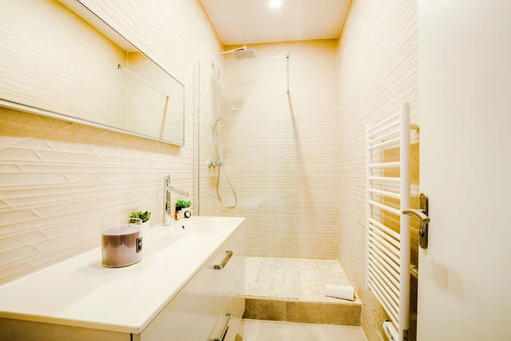 Design Apartment - One Bedroom Flat in the 5th Arrondissement