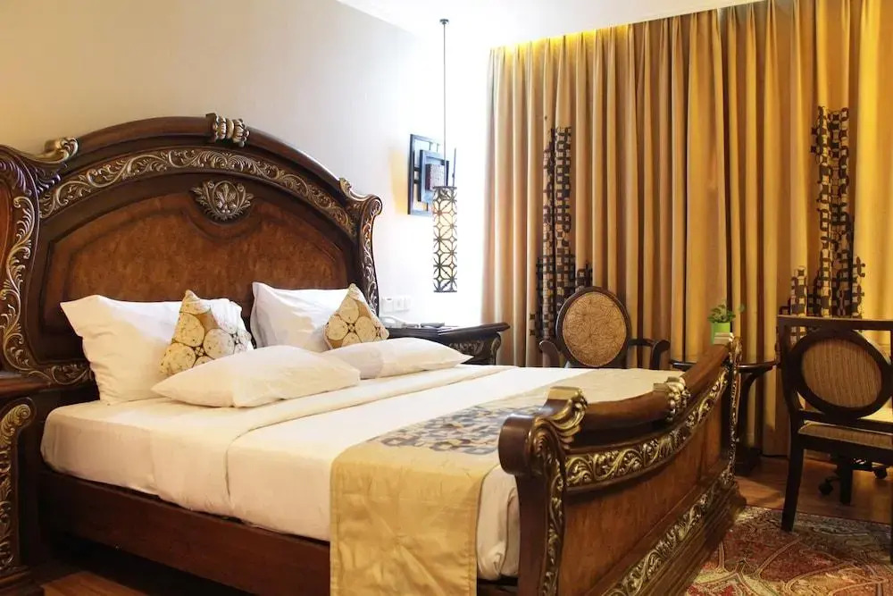 Best Western Premier Solo Hotel