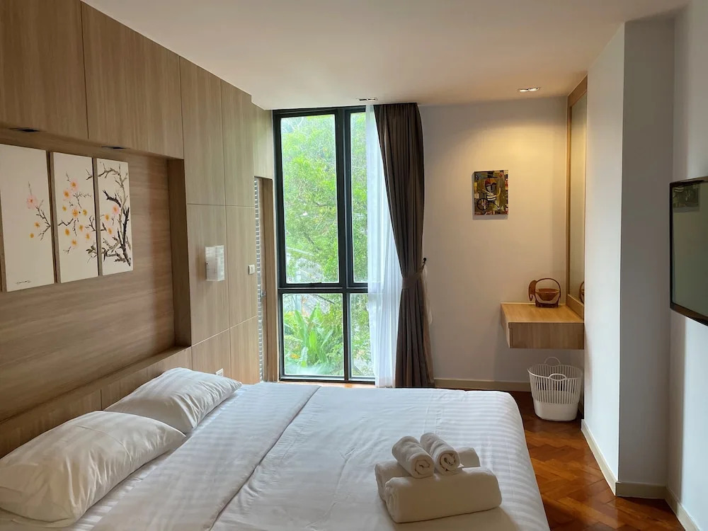 Deluxe apartment at Icon Park Condo
