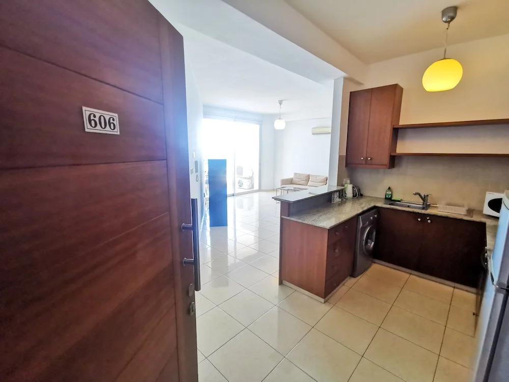 Paradise Palms Seaview Apartment
