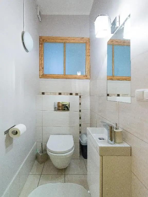 5 Bedroom Family Apartment