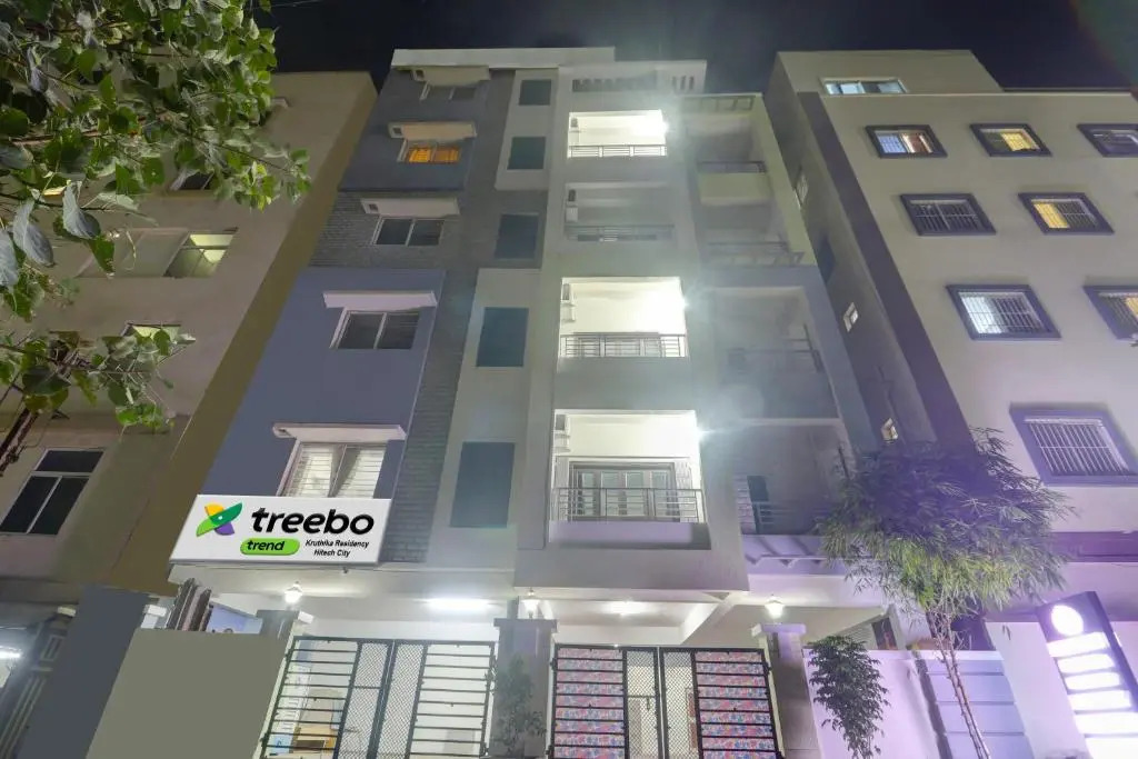 Treebo Lavish Palms