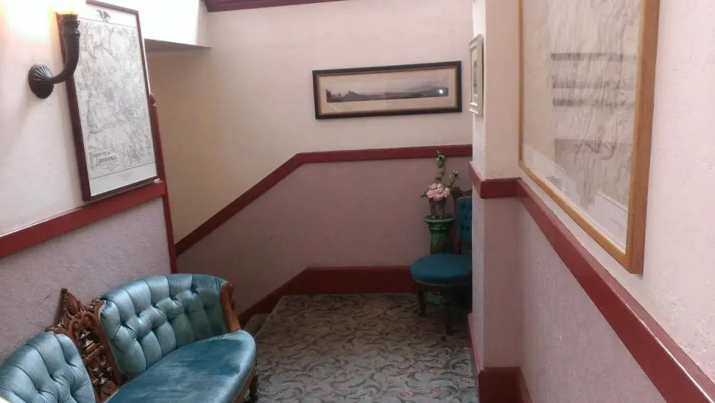Connor Hotel