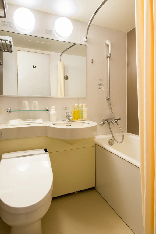 Toshi Center Hotel