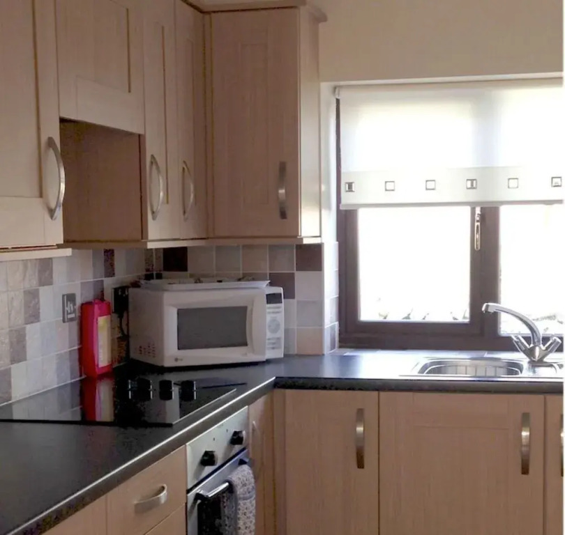 Glan Morfa Lodge