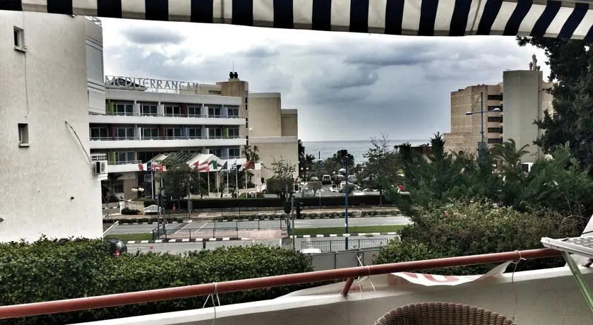 Amathusia Beach Apartment LA 23