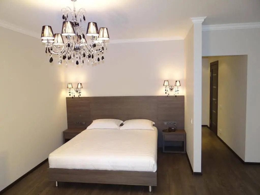 Apartlux Apartments
