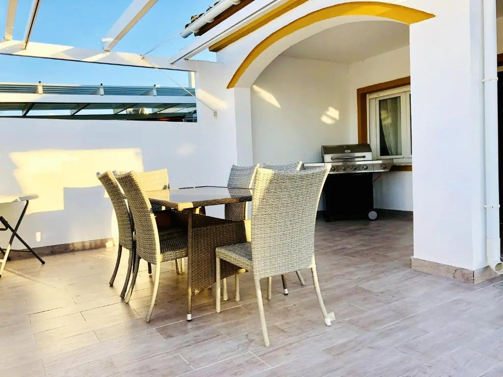 Elegant Villa in Alicante with Pool