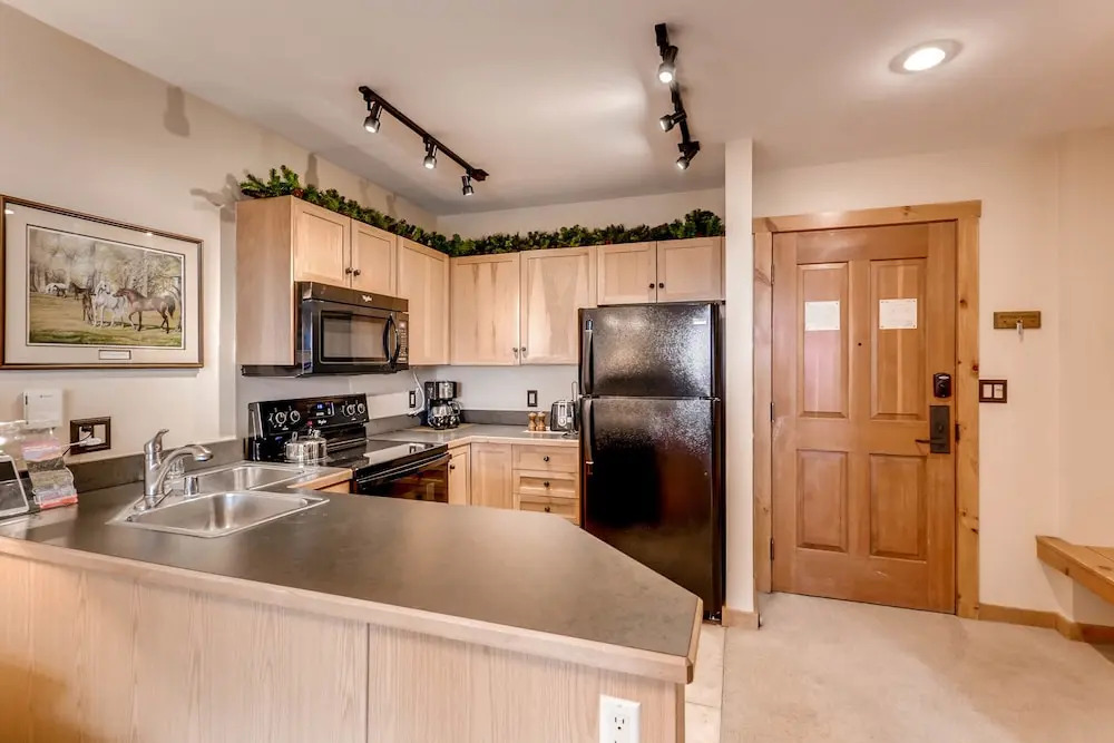 Keystone Condo Unit 8380 by RedAwning