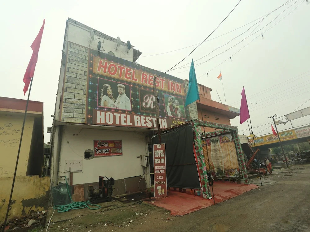 OYO 18530 Comfort Inn