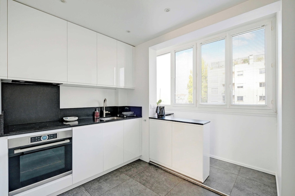 Spacious Apartment- 3br/6p - Charenton