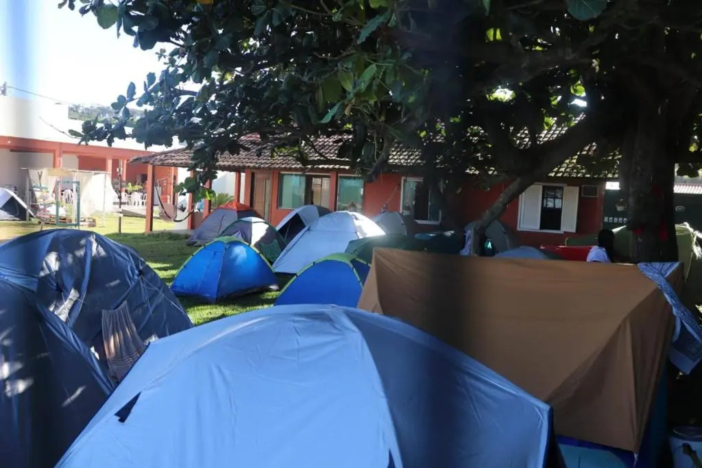 Camping & Hostel Bandeiras
