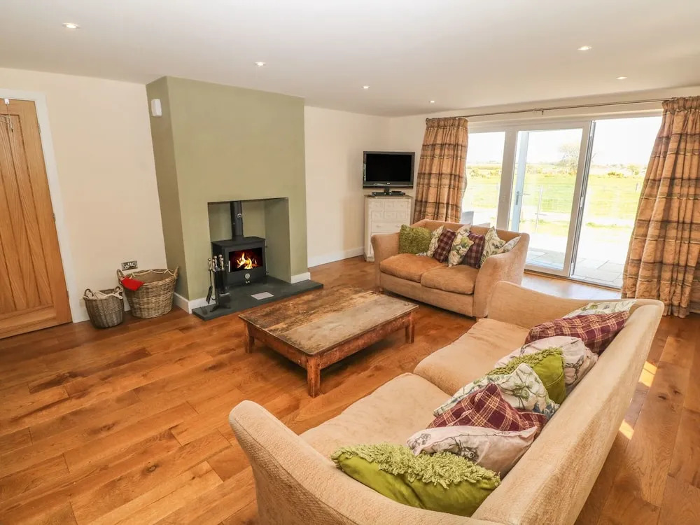 Rhos Y Foel Cottage