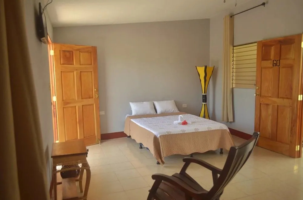 Hotel La Otra Banda