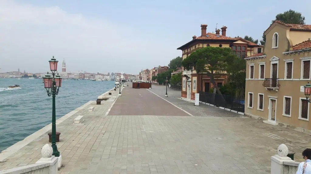 "Al Castello" Biennale - Venezia