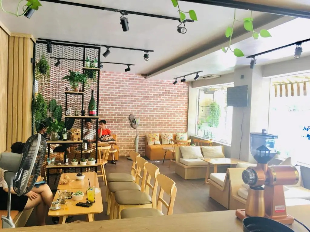 Hoa Sua Hotel