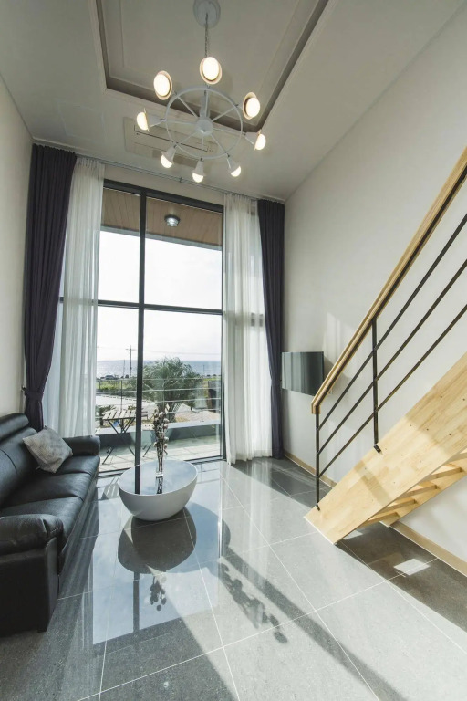 J Raum Resort