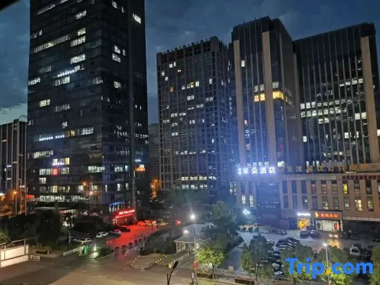 V TOUR Hotel