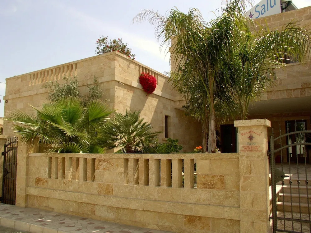 Residence Salù Lido Marini