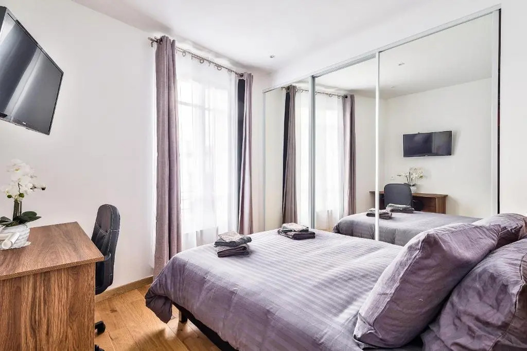 The Pearl Suite