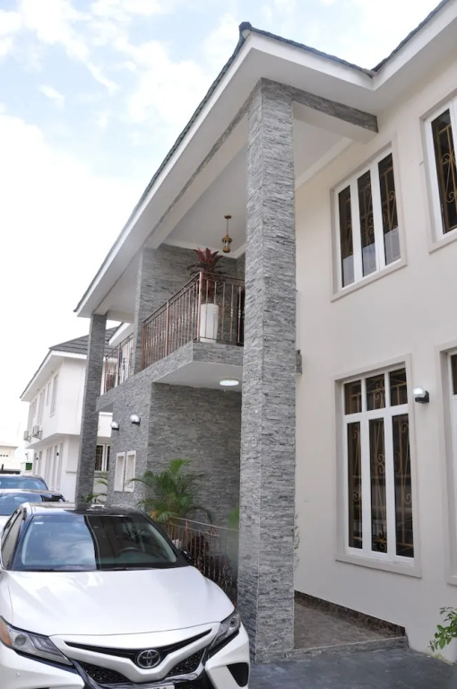 Alcredo Inn