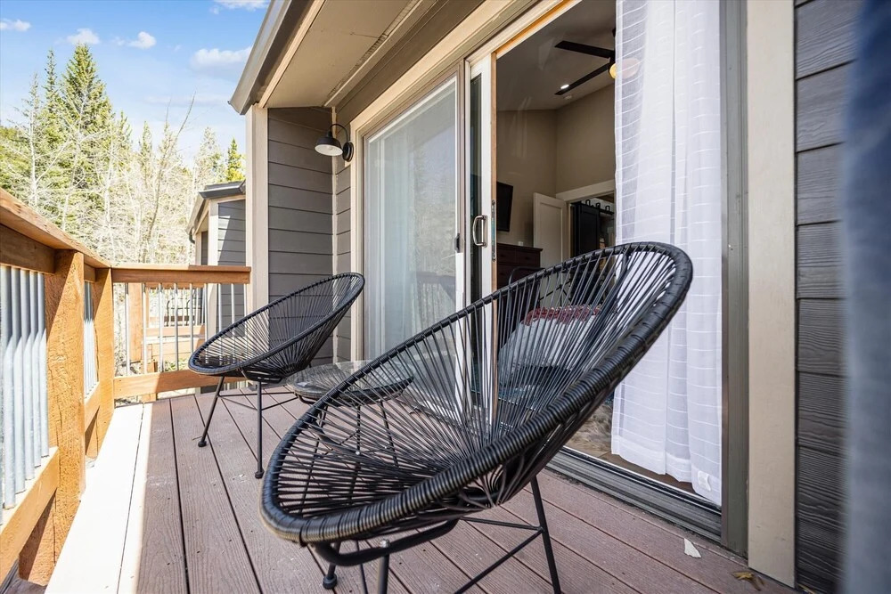Tenmile Viewhouse 2 Bedroom Townhouse by Redawning