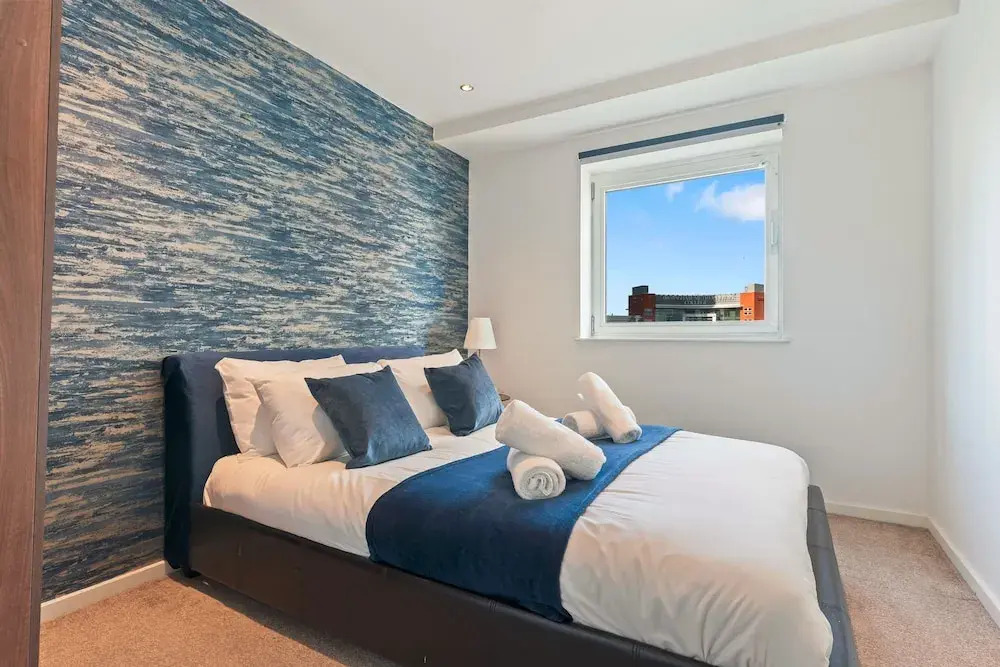 Sapphire Suite-citycentre-luxury-freeparking