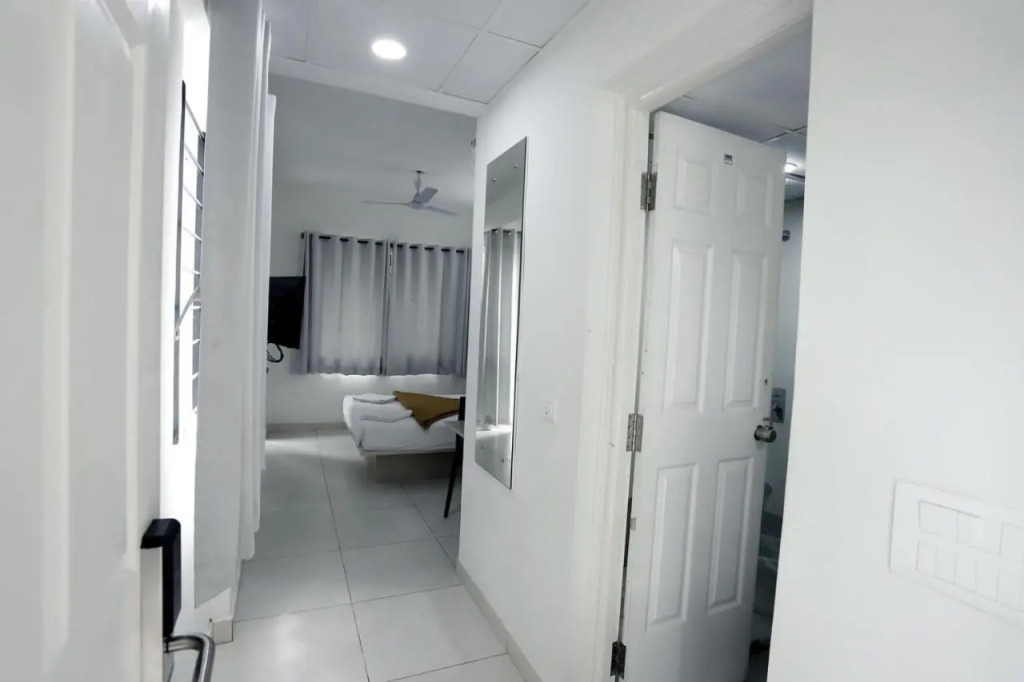 Hotel Gurudev Residency