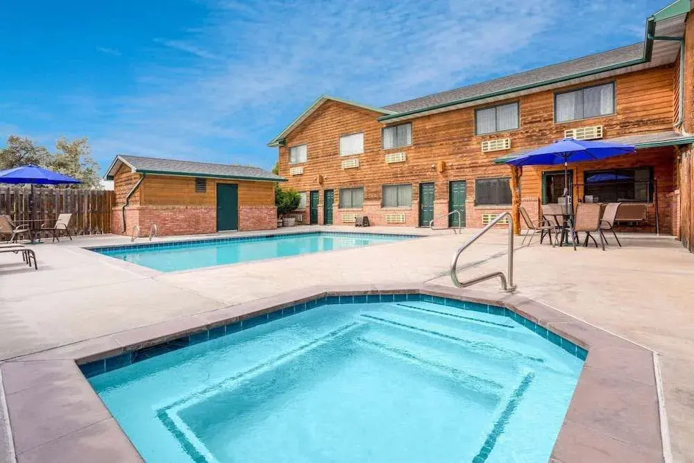 Best Western Inn At Lander