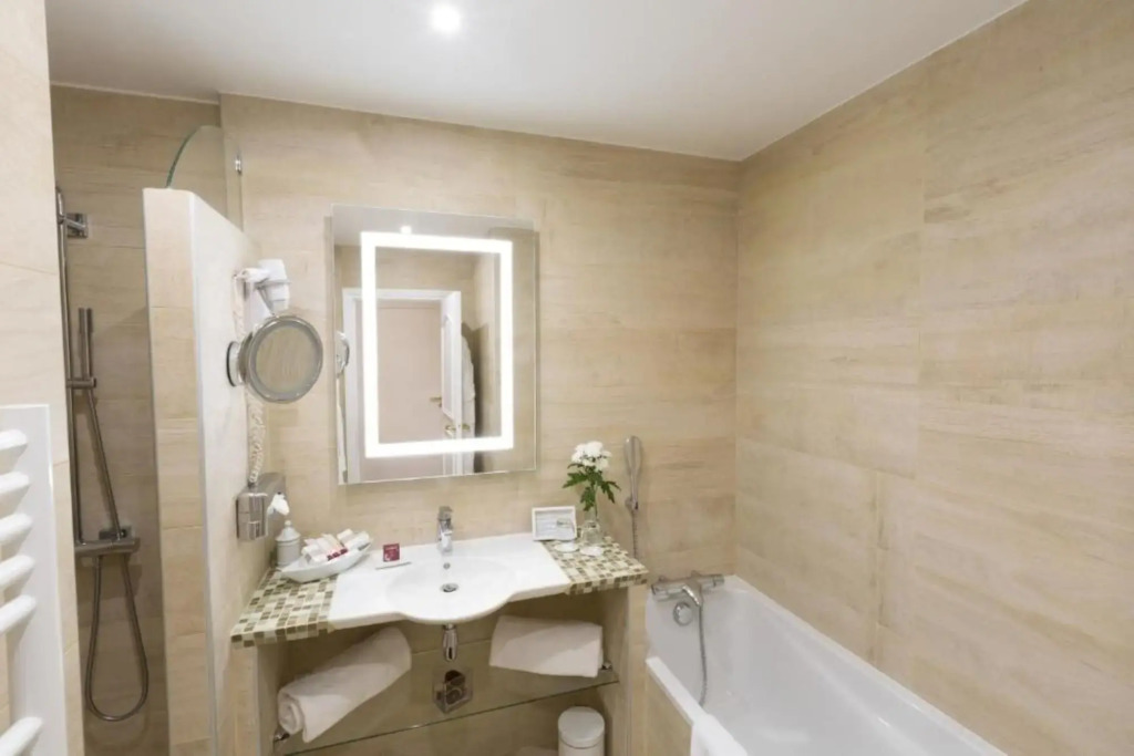 Briqueterie Champagne, A Beauvallon Hotel & Spa