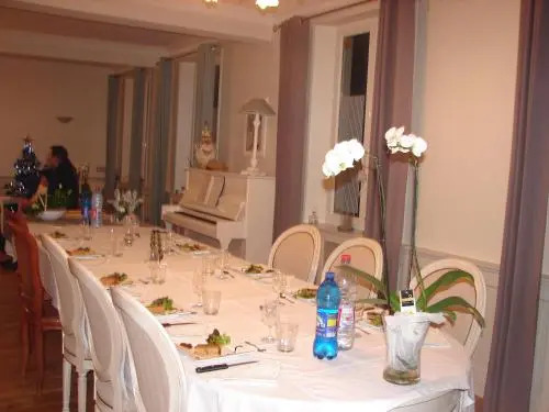Table et Chambres dHôtes Le Colombier