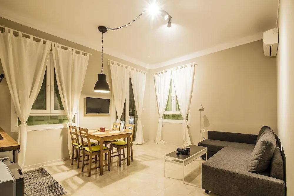 The Central Boutique Αpartments