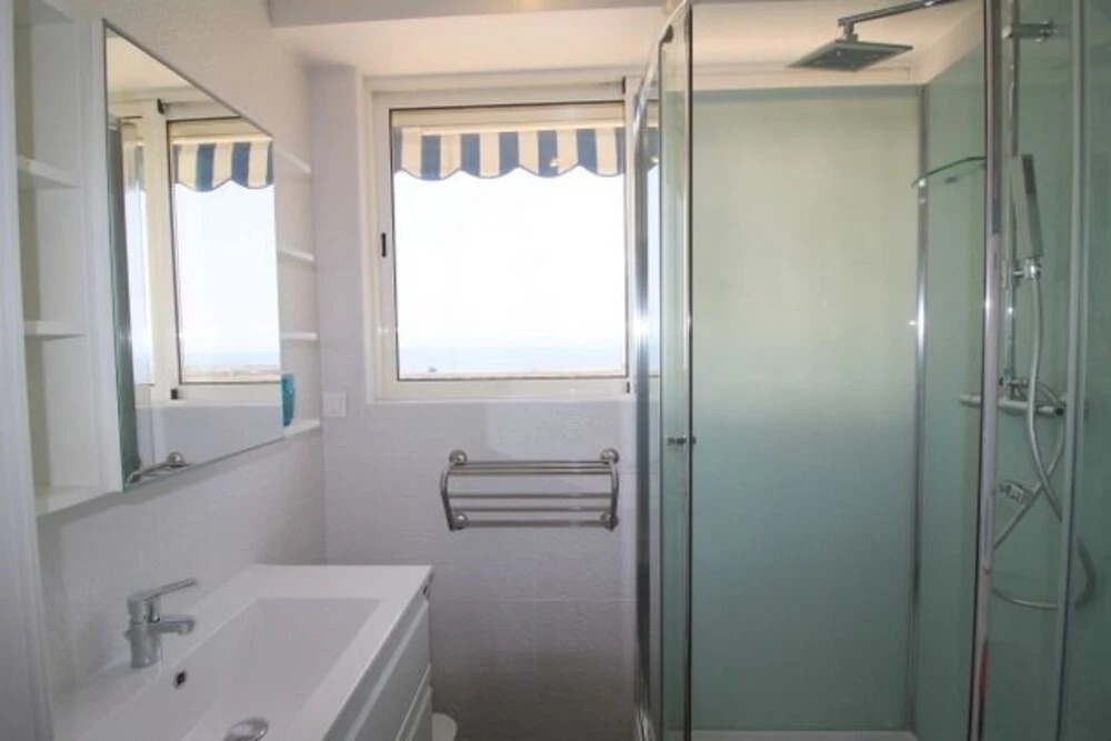 Nice Booking-Domaine Fleurs-Penthouse